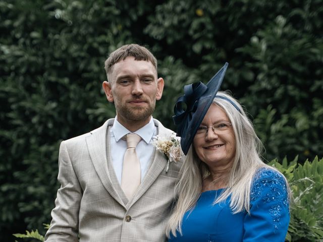 Steven and paige's Wedding in Hull, East Riding of Yorkshire 28