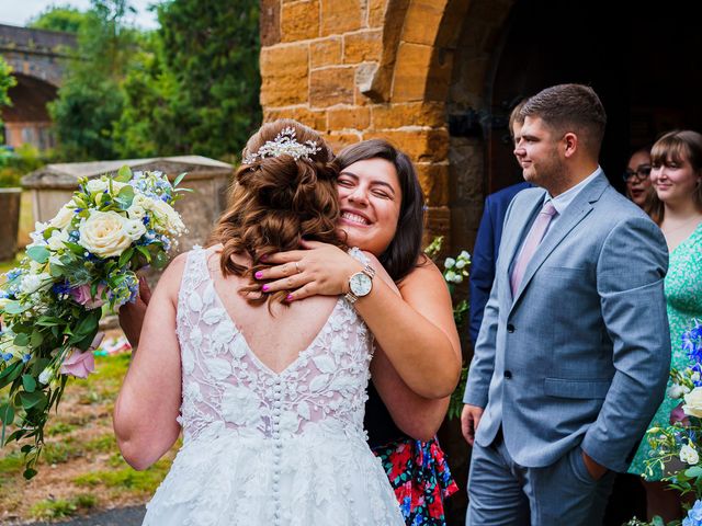 Steven and Stacey&apos;s Wedding in Daventry, Northamptonshire 15