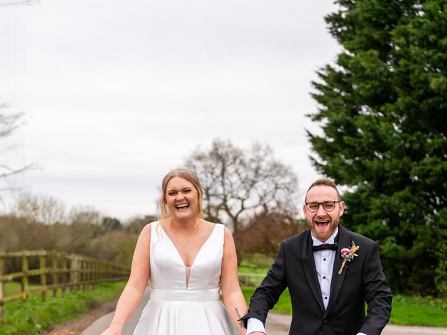 Jack and Beth&apos;s Wedding in Royston, Cambridgeshire 34