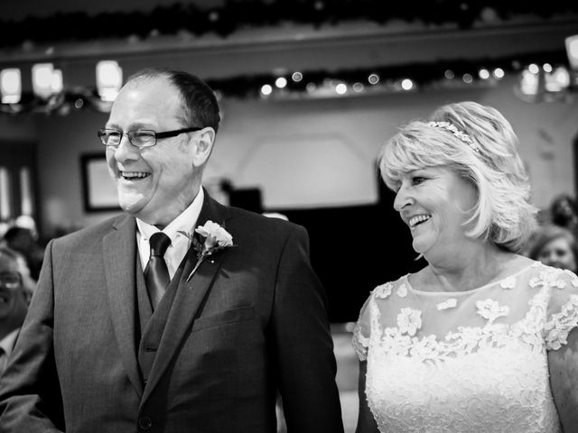 Dianne and Dominic&apos;s Wedding in Branston, Staffordshire 4