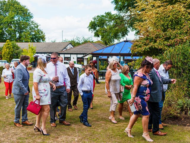 Keelan and Samantha&apos;s Wedding in Wellingborough, Northamptonshire 7