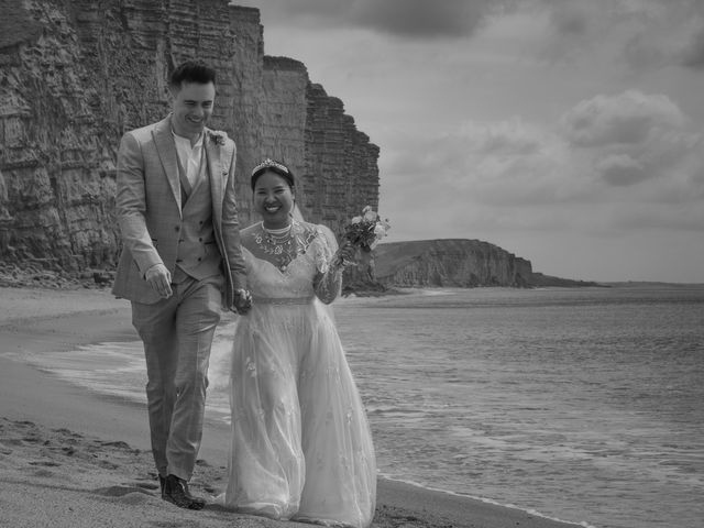 Jonathan and Mimi&apos;s Wedding in Bridport, Dorset 6