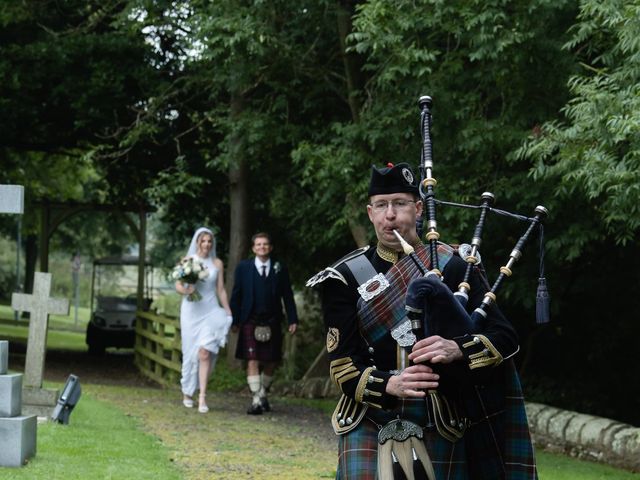 Iain and Kayleigh&apos;s Wedding in Edinburgh, Lothian &amp; Borders 13