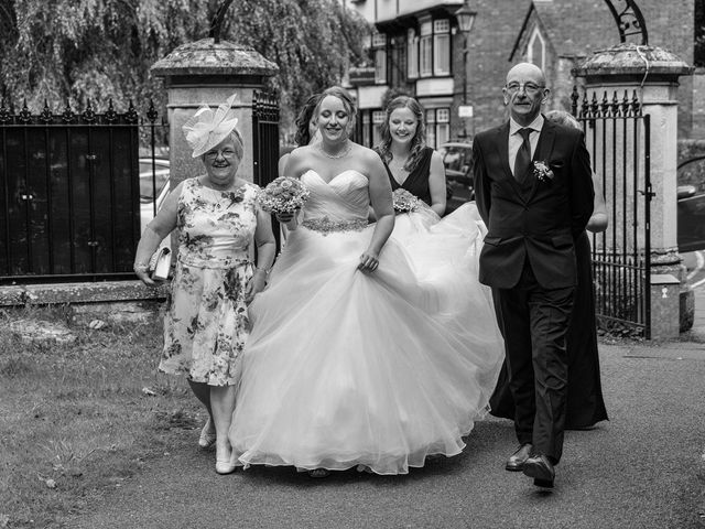 Cassie and Michael&apos;s Wedding in Marlow, Buckinghamshire 12