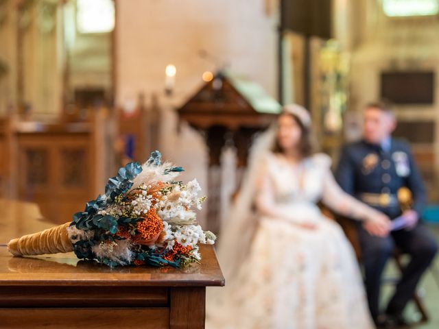 Matt and Amy&apos;s Wedding in Malmesbury, Wiltshire 22