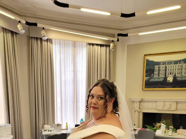 Damien and Kelly's Wedding in Northampton, Northamptonshire 3