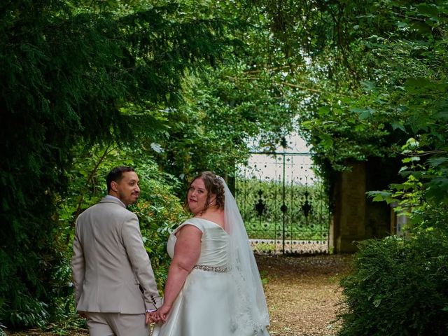 Damien and Kelly's Wedding in Northampton, Northamptonshire 10