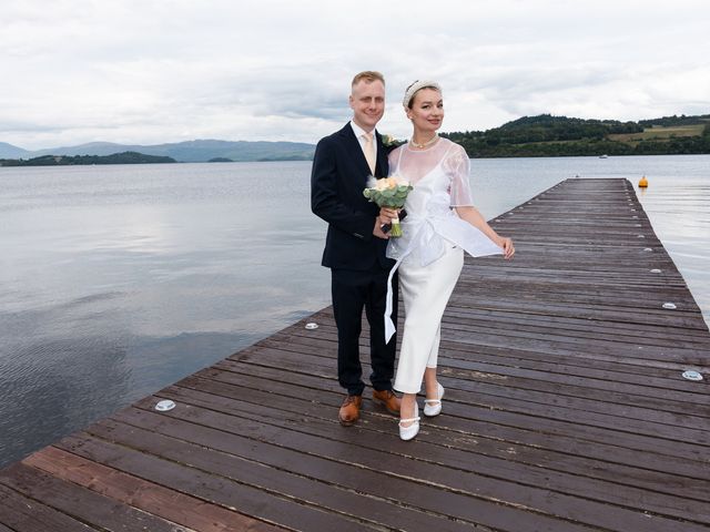 Andrew and Kate&apos;s Wedding in Loch Lomond, Central &amp; Glasgow 24