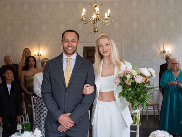 Andrew and Eva's Wedding in Merton, South West London 7