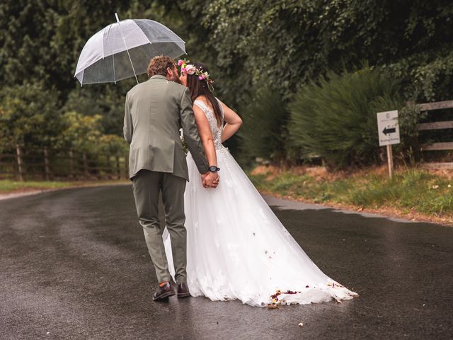 Gary and Joanne's Wedding in Cleobury Mortimer, Worcestershire 22