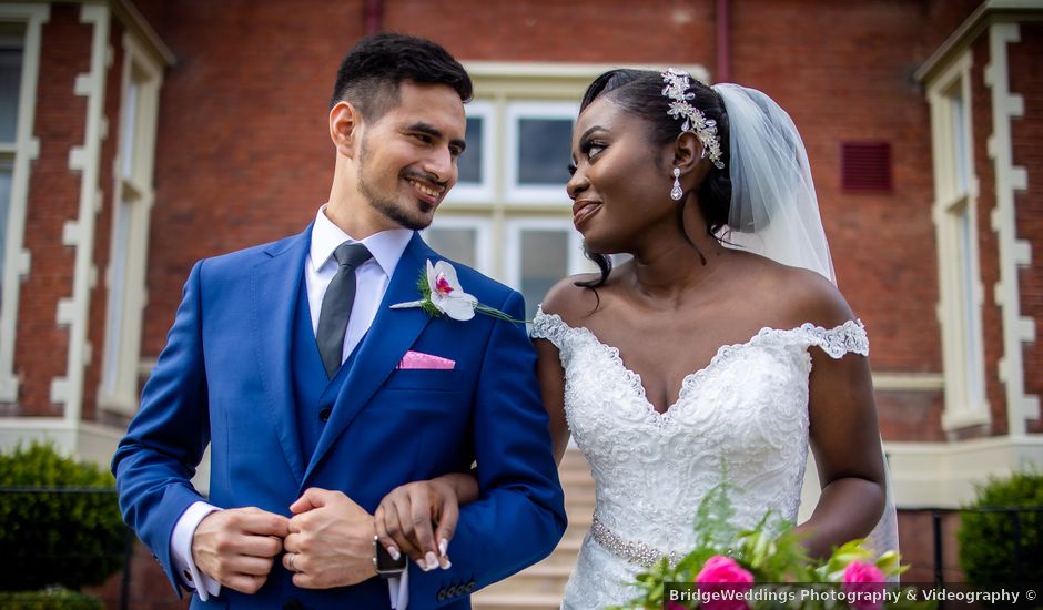 Shauna and Shaun's Wedding in Colchester, Essex | hitched.co.uk