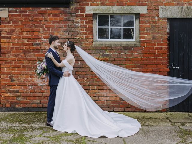 Jamie and Amy&apos;s Wedding in Barton under Needwood, Staffordshire 30