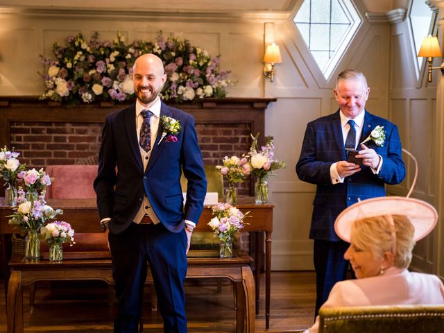 Gary and Becky's Wedding in Beaulieu, Hampshire 15