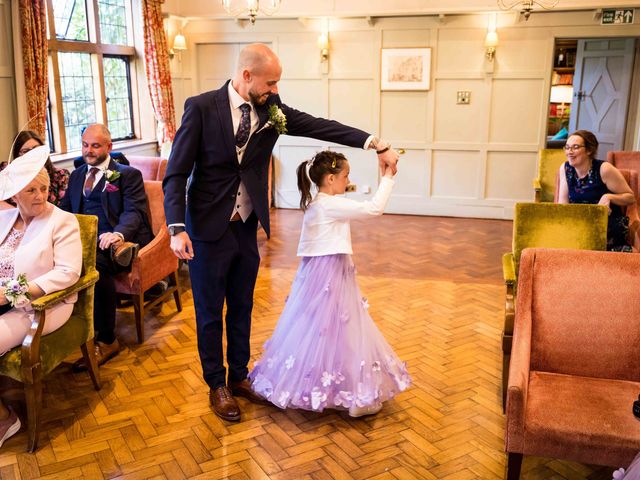 Gary and Becky's Wedding in Beaulieu, Hampshire 16