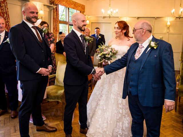 Gary and Becky's Wedding in Beaulieu, Hampshire 28