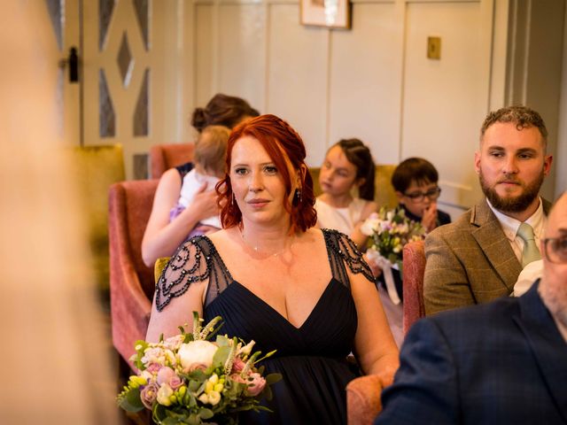 Gary and Becky's Wedding in Beaulieu, Hampshire 36