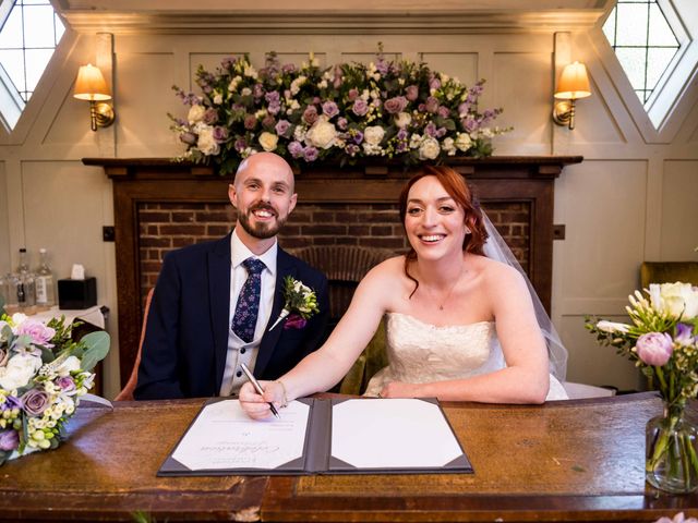 Gary and Becky's Wedding in Beaulieu, Hampshire 41