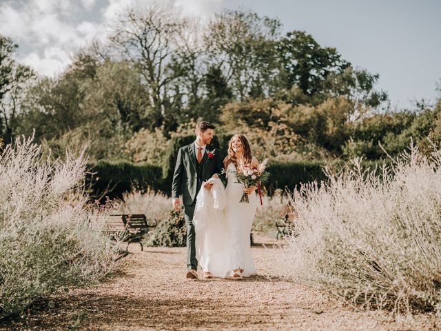 Aaron and Leah's Wedding in Winchester, Hampshire 2