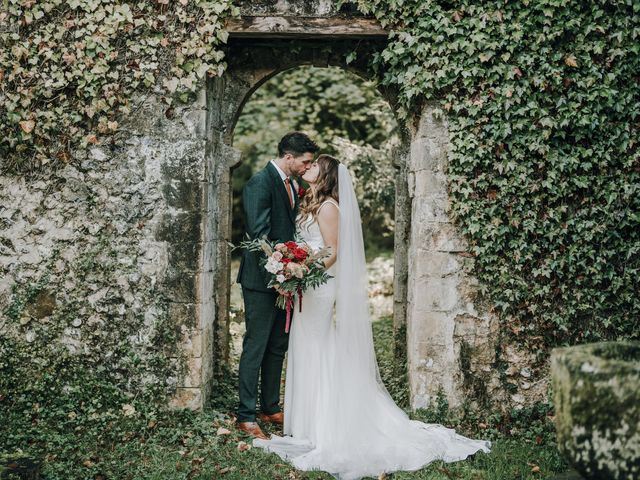 Aaron and Leah's Wedding in Winchester, Hampshire 12