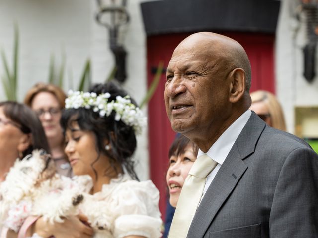 Frank and Dida's Wedding in Harrow, North West London 15