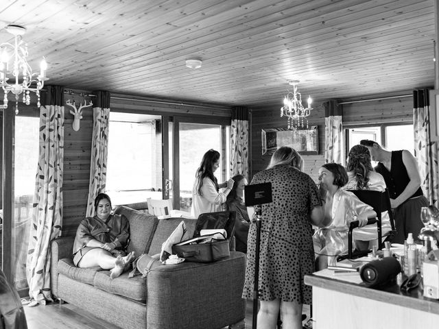 Richard and Gemma's Wedding in Thetford, Norfolk 6