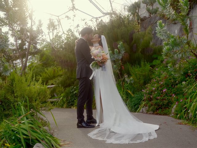 Jay and Elize's Wedding in Eden Project, Cornwall 7