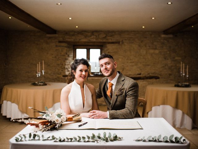 Mike and Olivia&apos;s Wedding in Tetbury, Gloucestershire 26