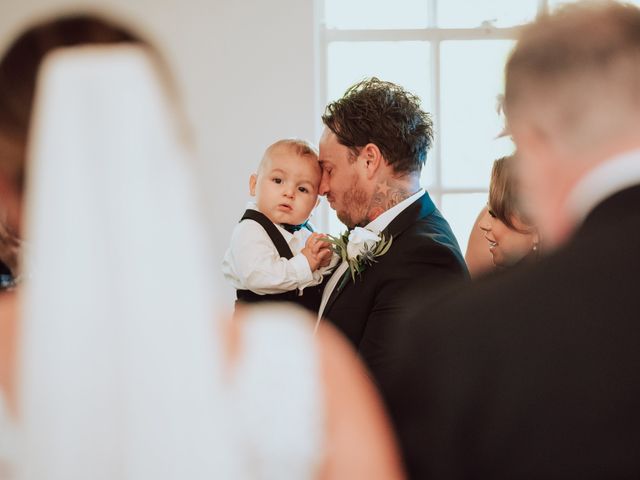Kirsty and Mitchell's Wedding in Harlow, Essex 14
