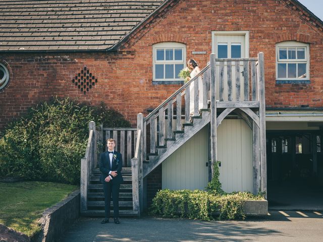 Kieran and Edina&apos;s Wedding in Wrenbury, Cheshire 15