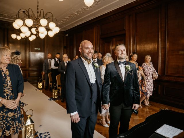 Jamie and Steven&apos;s Wedding in Manchester, Greater Manchester 7