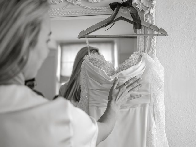 Alistair and Stephanie's Wedding in Rufford Abbey, Nottinghamshire 10