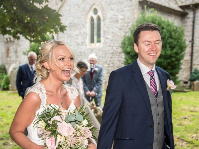 Ross and Beth&apos;s Wedding in Hakin, Pembrokeshire 5