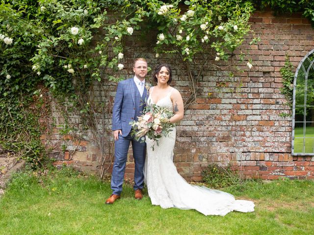 Kieran and Daisy&apos;s Wedding in Northampton, Northamptonshire 4