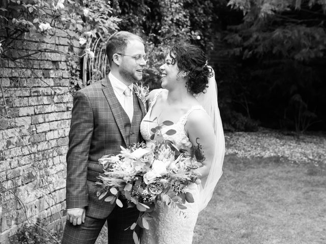 Kieran and Daisy&apos;s Wedding in Northampton, Northamptonshire 17