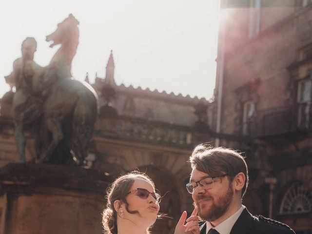 Paul and Karolina's Wedding in Edinburgh, Lothian &amp; Borders 13