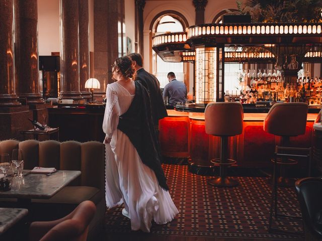 Paul and Karolina's Wedding in Edinburgh, Lothian &amp; Borders 23