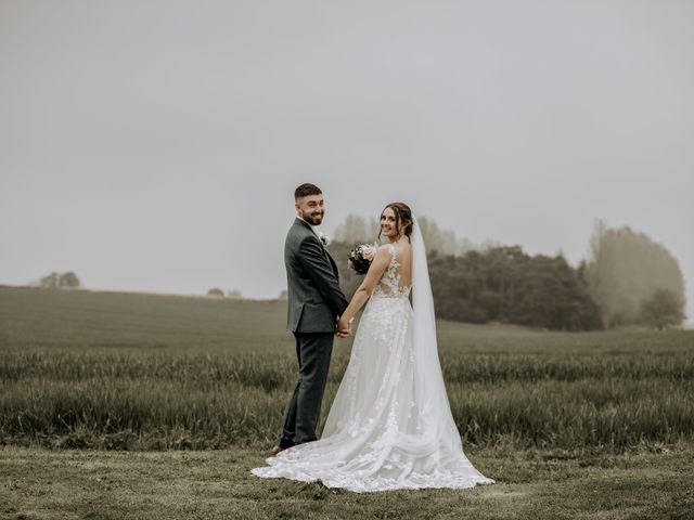 Marianne and Dan&apos;s Wedding in Chipping Campden, Gloucestershire 12