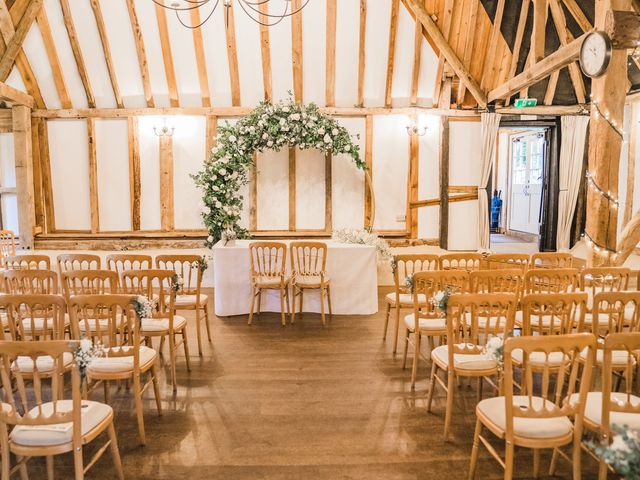 George and Amie's Wedding in Whitchurch, Hampshire 8