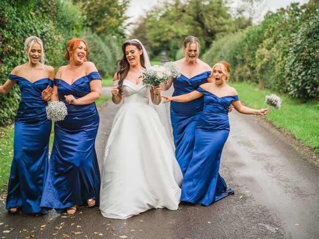 George and Amie's Wedding in Whitchurch, Hampshire 13
