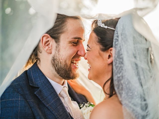 George and Amie's Wedding in Whitchurch, Hampshire 17
