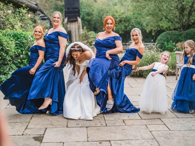 George and Amie's Wedding in Whitchurch, Hampshire 18