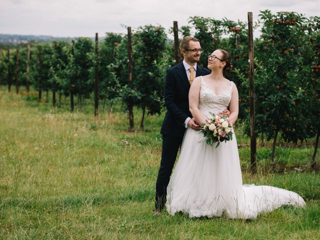 Thomas and Hannah&apos;s Wedding in Ross On Wye, Herefordshire 7