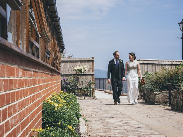 Jess and Matt&apos;s Wedding in Sidmouth, Devon 28