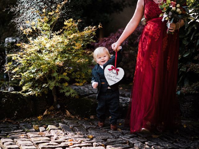 Rob and Louise&apos;s Wedding in Tetbury, Gloucestershire 47