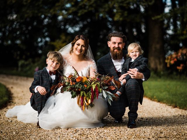 Rob and Louise&apos;s Wedding in Tetbury, Gloucestershire 65