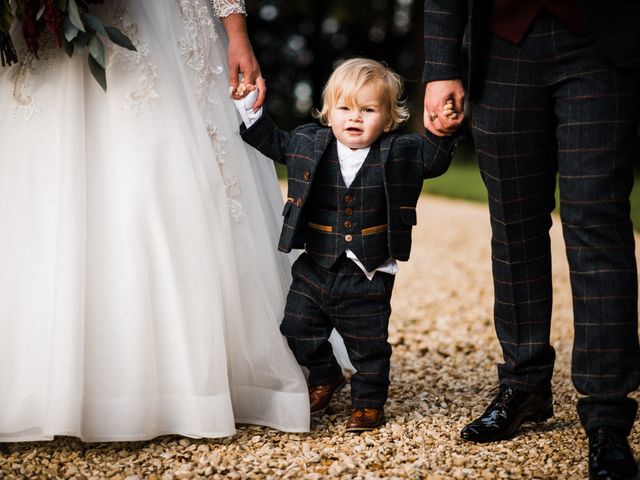 Rob and Louise&apos;s Wedding in Tetbury, Gloucestershire 67