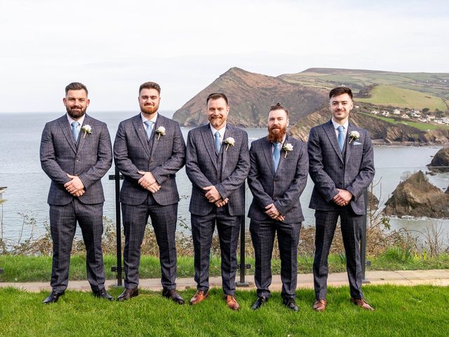 Tom and Ellie&apos;s Wedding in Ilfracombe, Devon 12