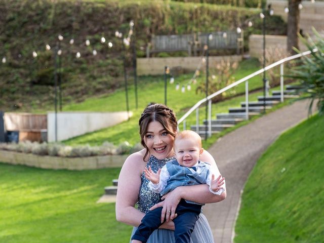 Tom and Ellie&apos;s Wedding in Ilfracombe, Devon 15