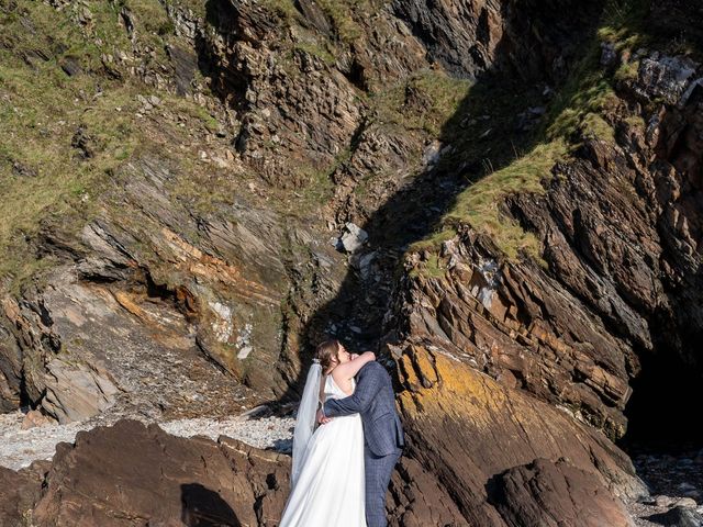 Tom and Ellie&apos;s Wedding in Ilfracombe, Devon 41