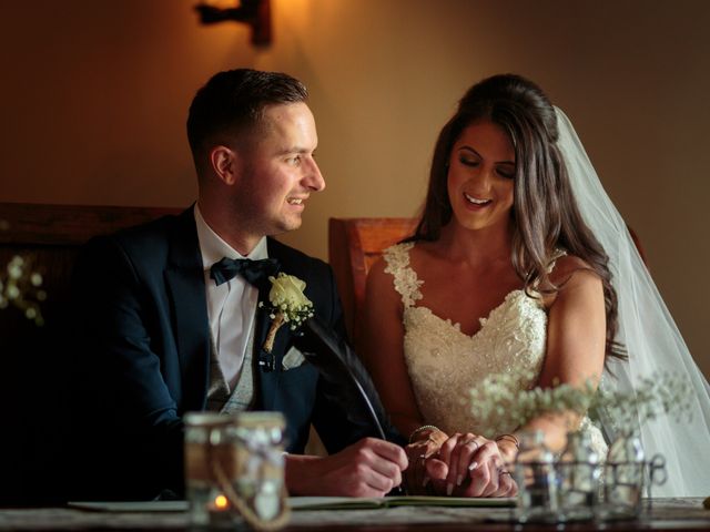 Kathryn and Chris&apos;s Wedding in Poulton Le Fylde, Lancashire 1